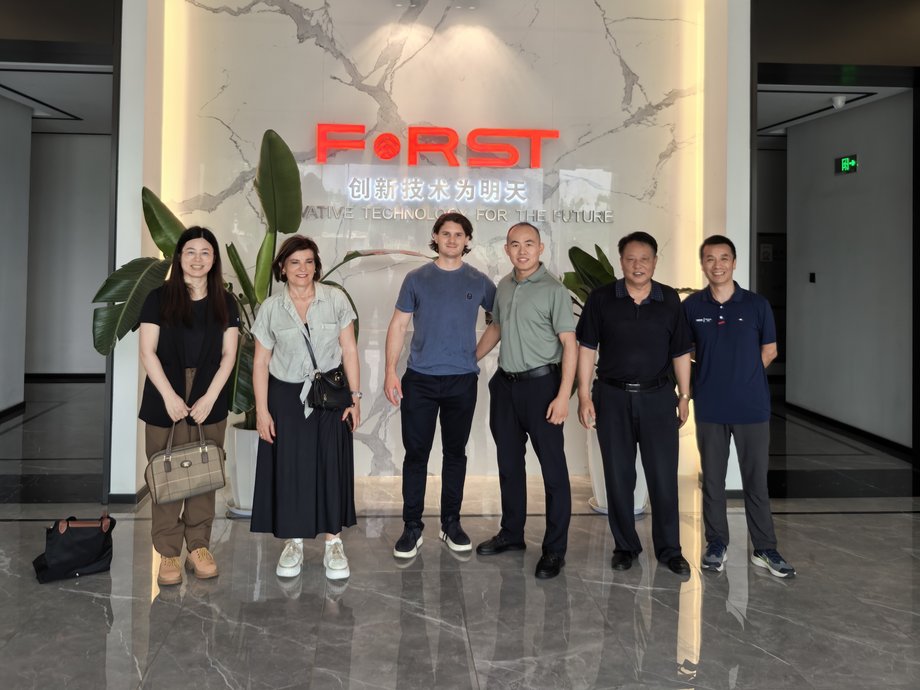 Kinsotech e Shining Cphi China 2025