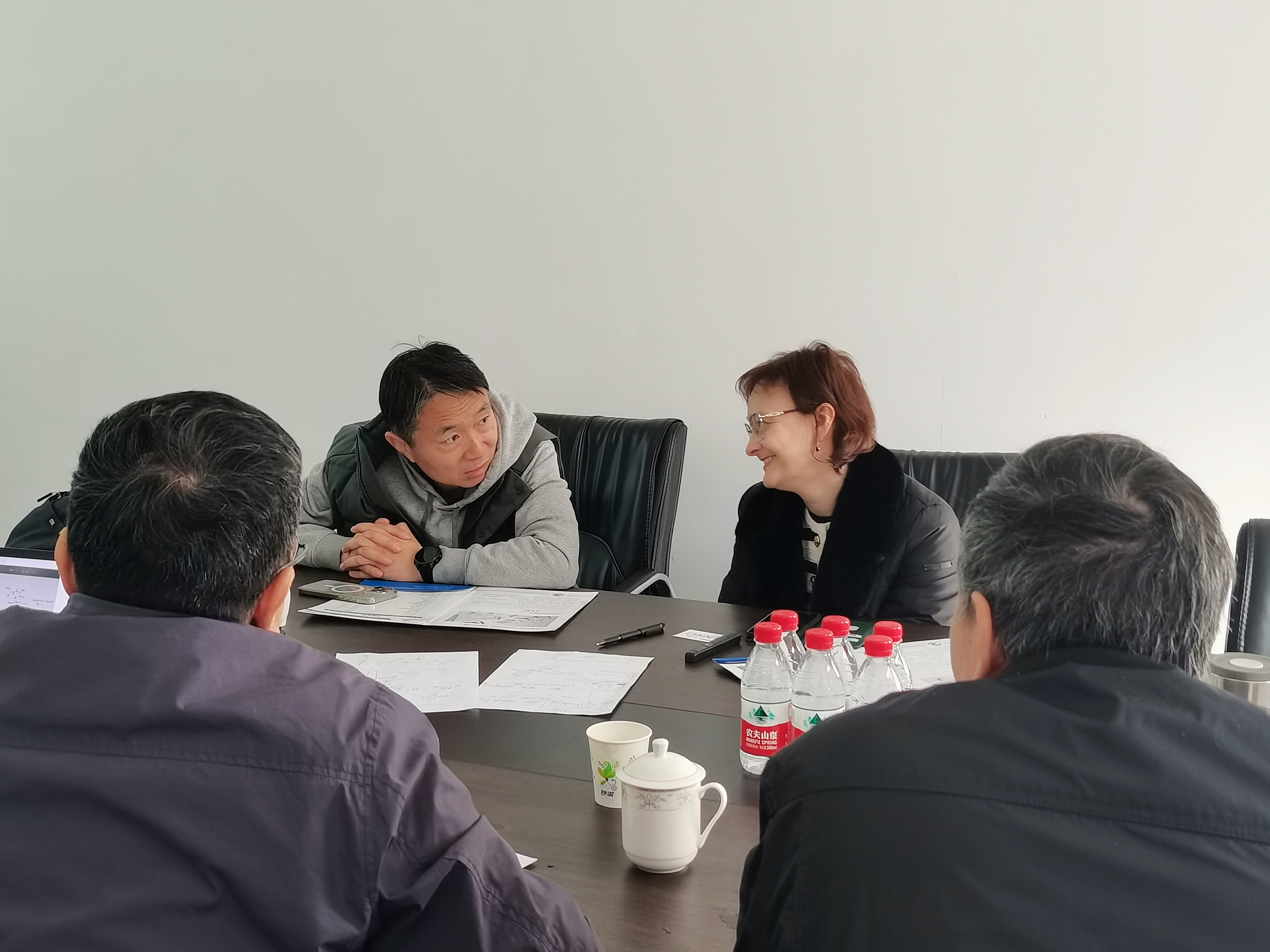 Kinsotech e clienti russi esplorano congiuntamente nuove opportunità nella chimica fine